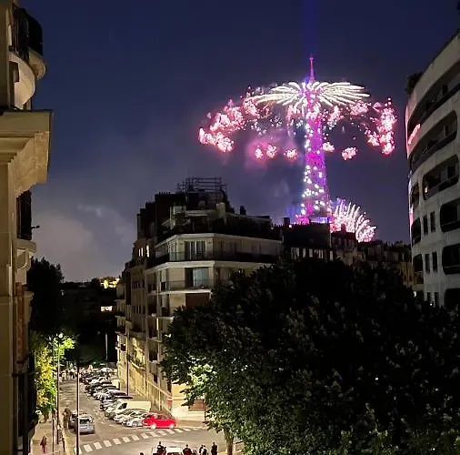Cosy Appartement Avec Vue Tour Eiffel