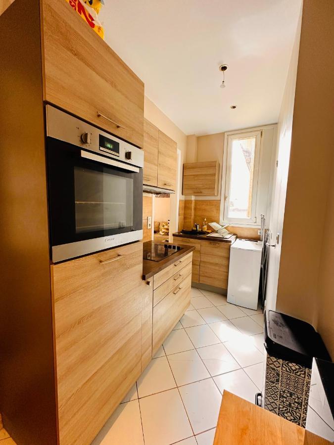 Appartamento Cosy Avec Vue Tour Eiffel *